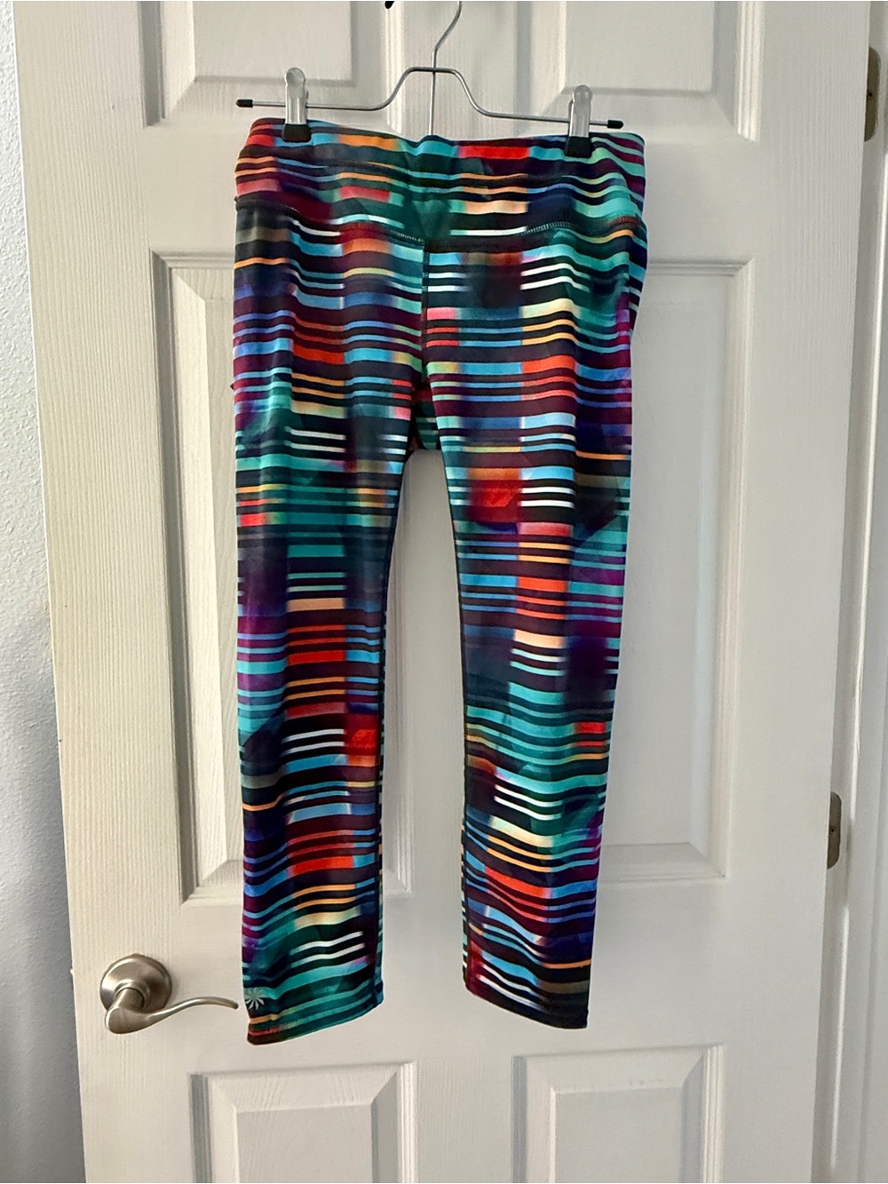 Athleta Striped Cropped Leggings in Teal, Black & Coral